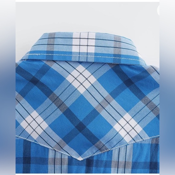 NEW - Boys Short Sleeve Snap Button Plaid Shirt - Blue Plaid - Picture 3 of 4